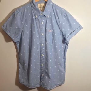 Men’s Hollister button down shirt
